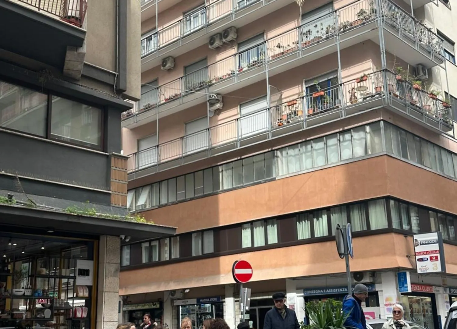 Puglia Apartment! Nuova Costruzione Centro Bari Italien